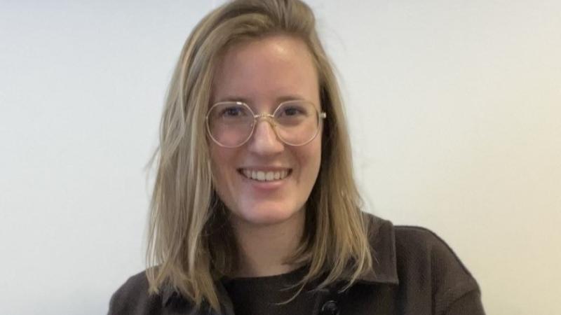Chloë van den Hoff Chloë van den Hoff